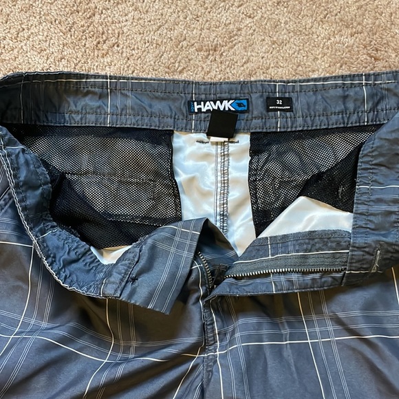Tony Hawk 32” Board Shorts - Picture 3 of 3